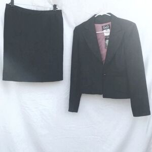 DOLCE & GABBANA black figured silk and acetate skirt suit size 2